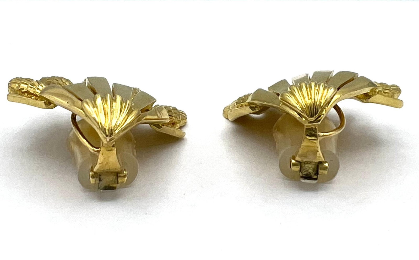 David Webb Gold Earrings, Vintage Shell Earrings - 3