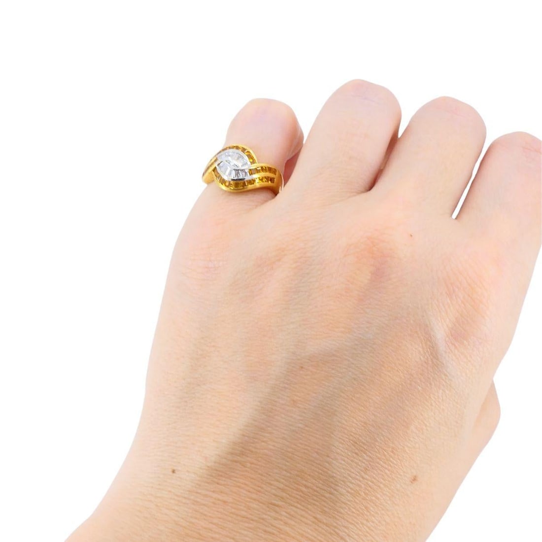Vintage French 18k Gold Diamond Citrine Ring - 2
