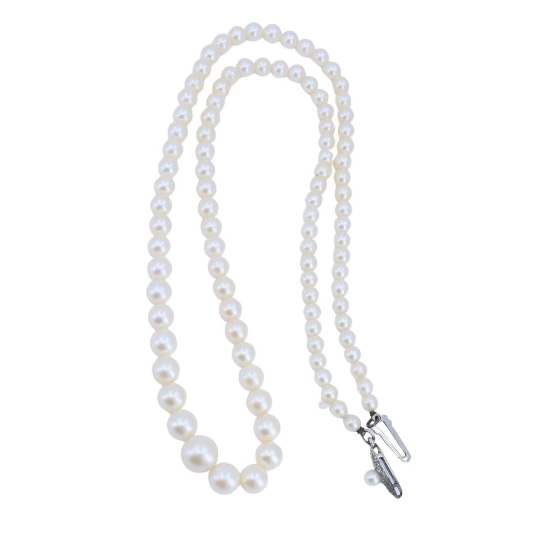 Vintage Mikimoto Akoya Pearl Graduated Necklace with Silver Clasp - 4
