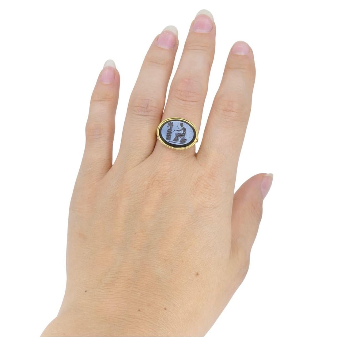 Vintage 18k Gold Hardstone Intaglio Signet Ring - 2