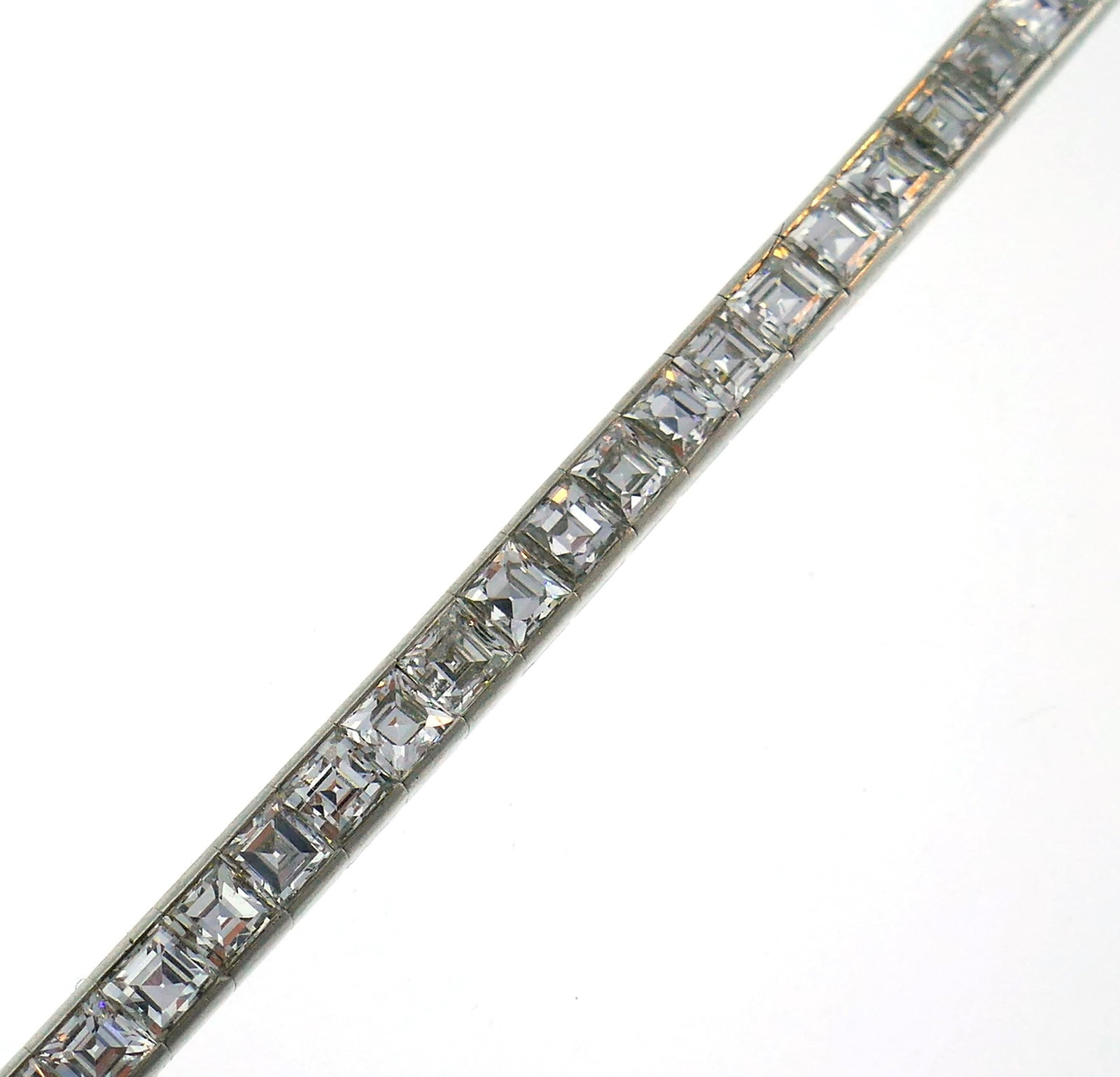 Tiffany & Co. Diamond Platinum Tennis Line Bracelet, 1950s - 4