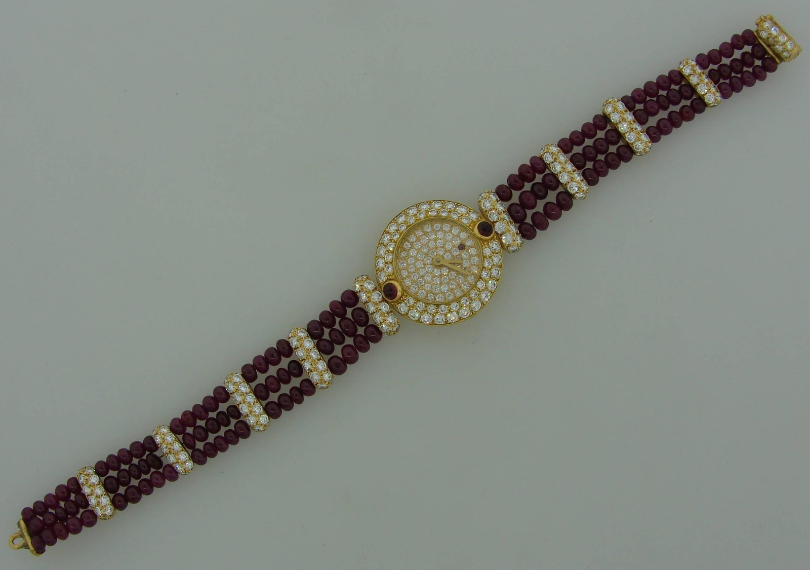 Vintage Boucheron 18k Yellow Gold Lady's Wristwatch Diamond Ruby Quartz - 4