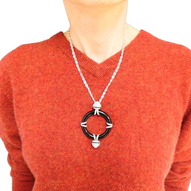 Art Deco Platinum Onyx Pendant on Modern Gold Diamond Chain Necklace - 3