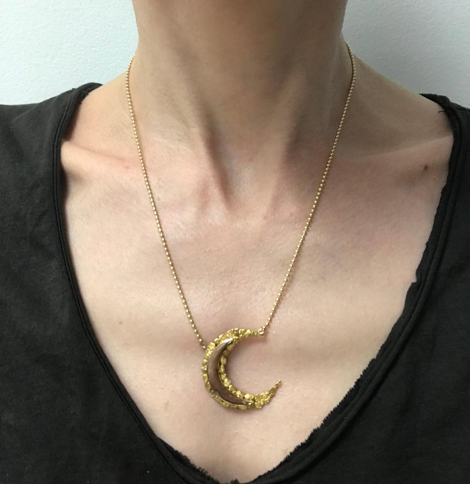 Antique Alaskan 14k Yellow Gold Horn Medham Crescent Necklace - 2