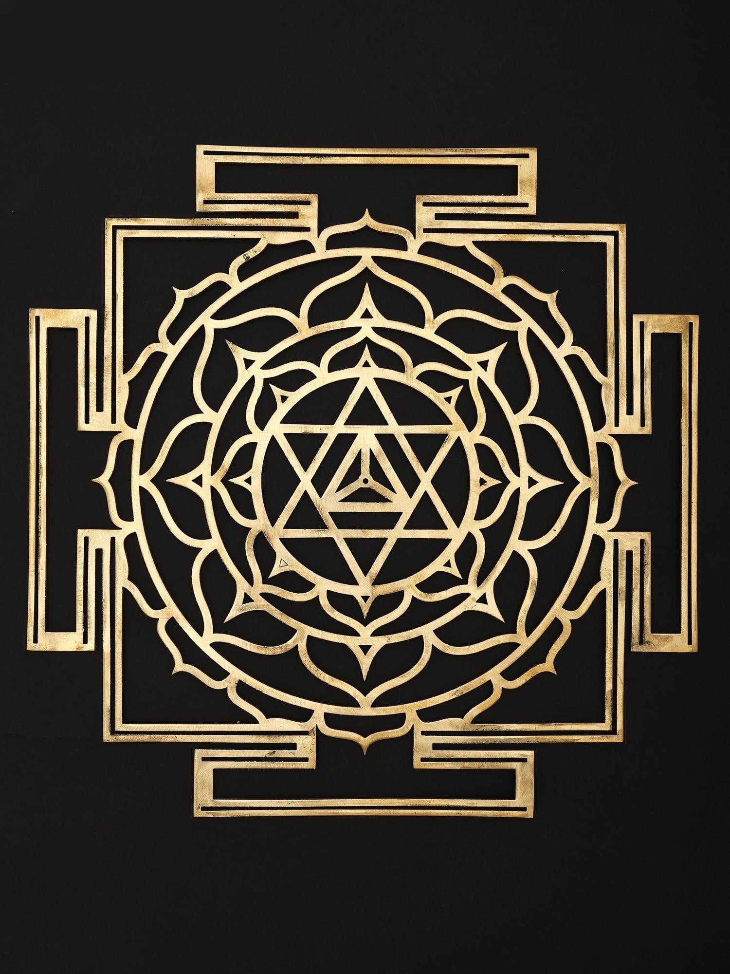 15" Baglamukhi Yantra - for Remove Difficulties and Challenges From Life | Brass Yantra | Wall: Embrace Strength and Overcome Obstacles This magnificent brass yantra is a powerful emblem designed to help you navigate life's challenges and emerge victorious. Crafted with intricate detail and reso