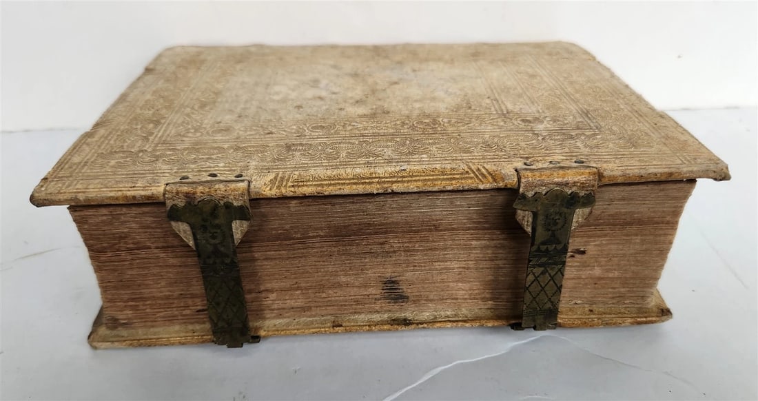 1665 THEOLOGY by Tommaso Tamburini antique PERIOD BINDING PIGSKIN w/ CLASPS - 5