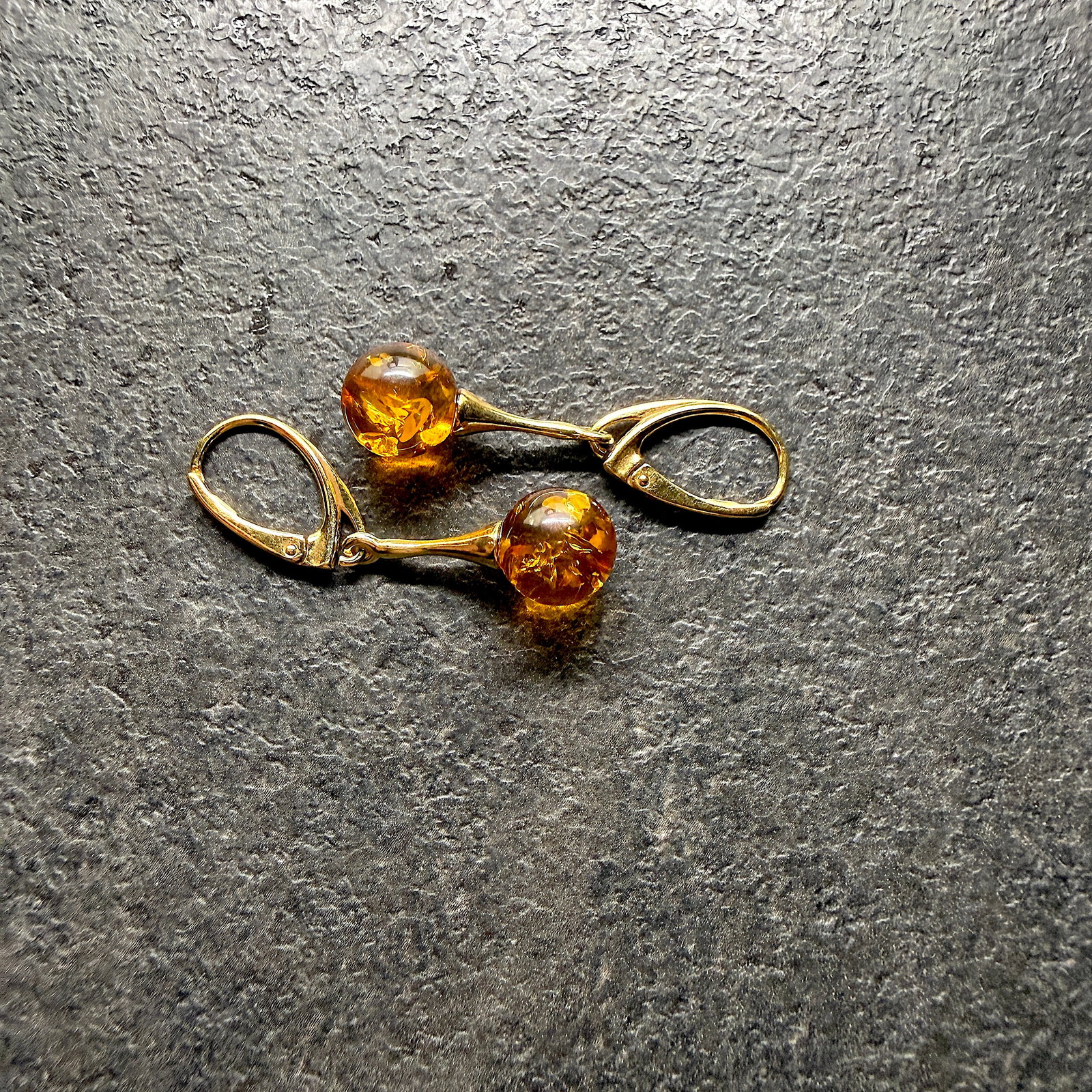 Remarkable Vintage Amber Earrings - 4