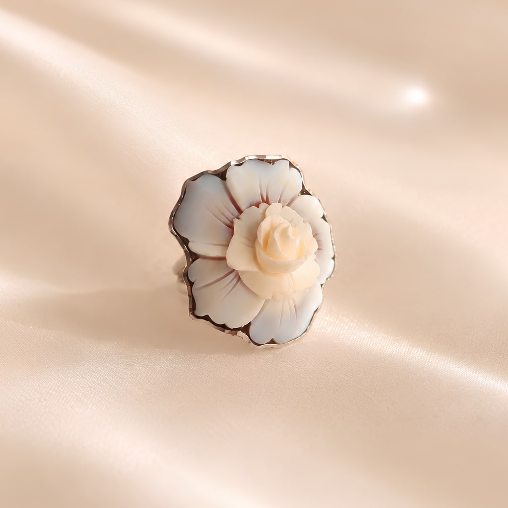 Cameo Shell Ring in Sterling Silver - 3