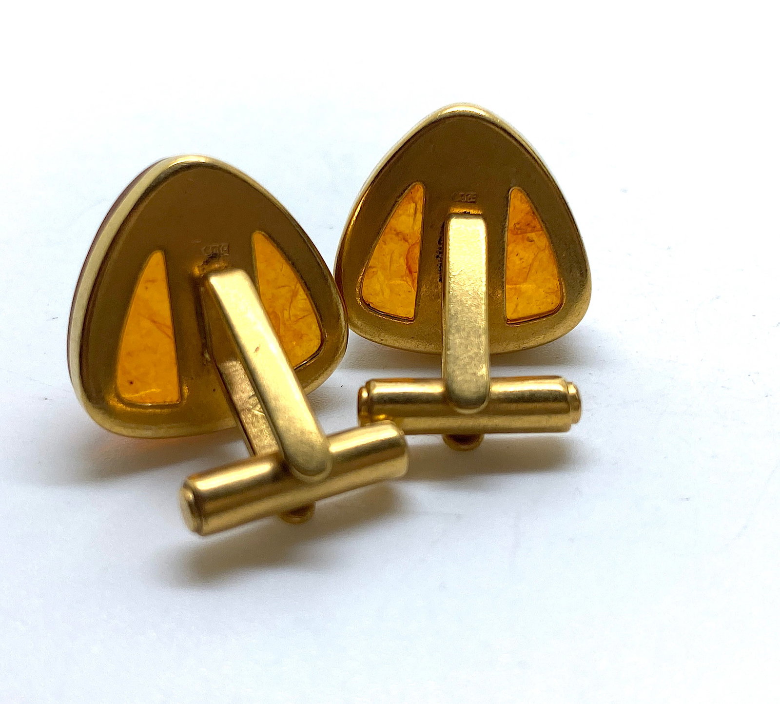 Astonishing Vintage Reuleaux shaped Amber Cufflinks - 5