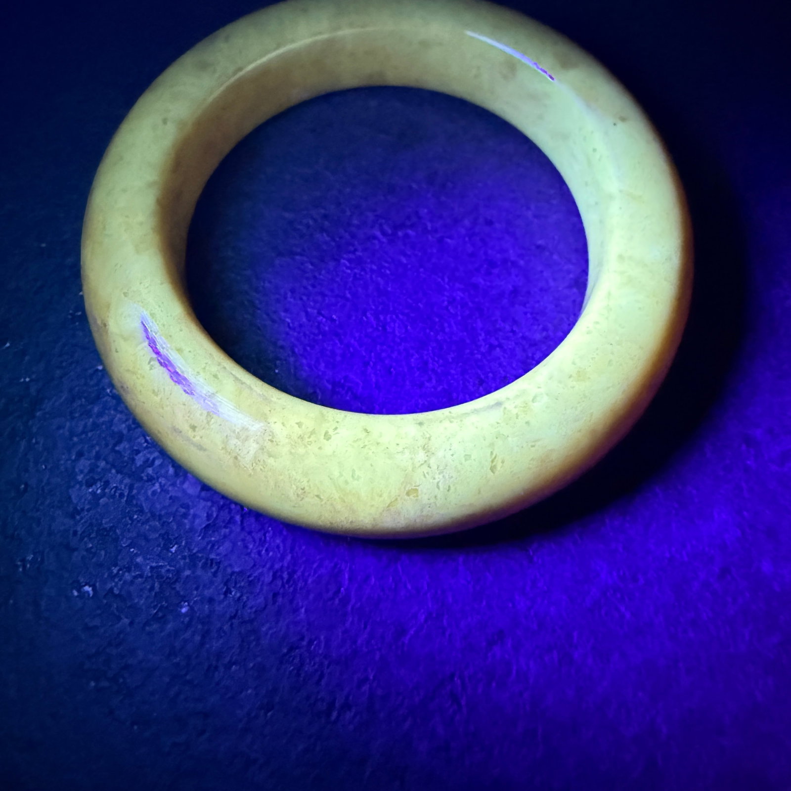 Staggering Amber Bangle Bracelet - 12