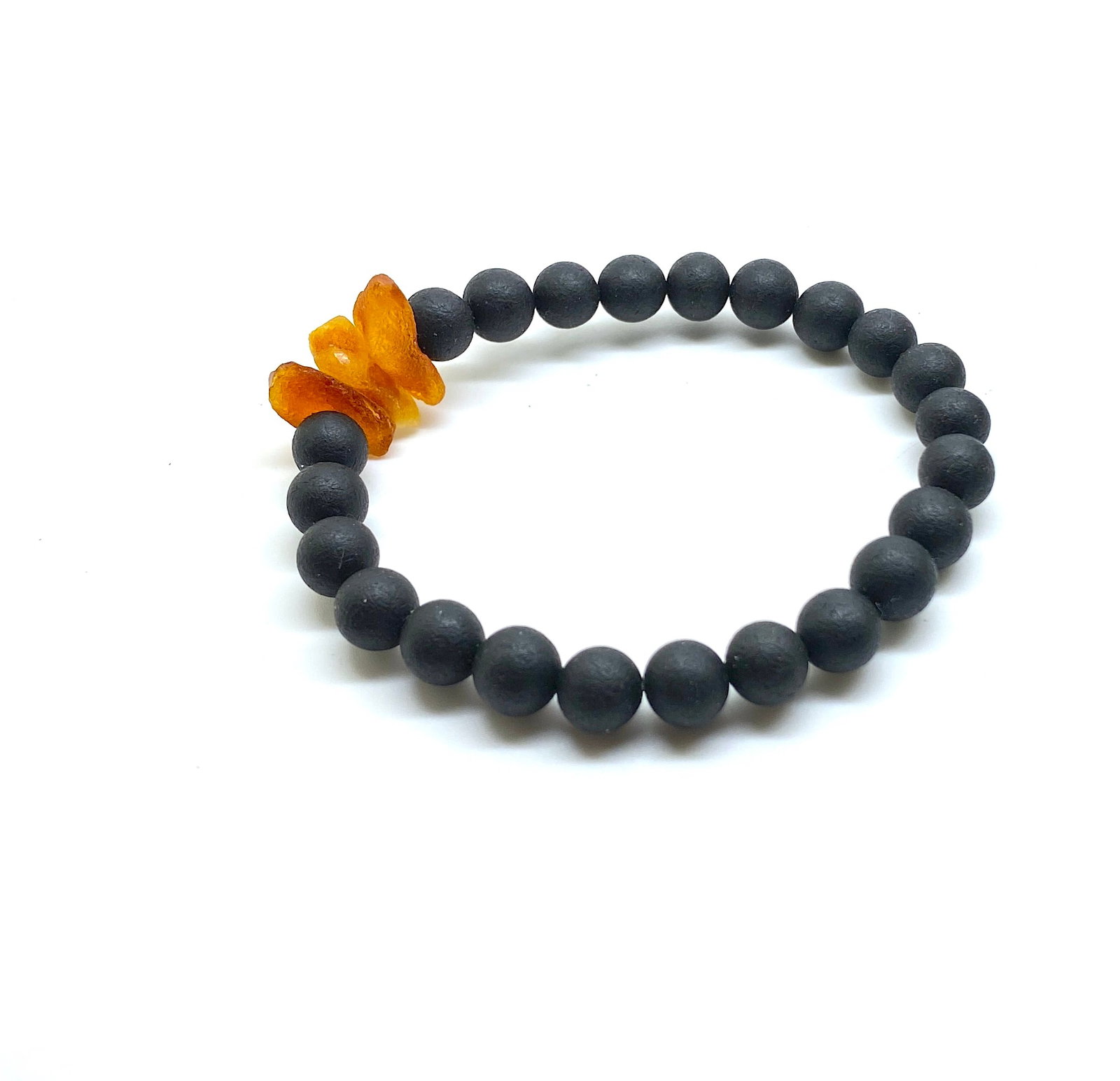 Exquisite Amber Bracelet made from Round Amber beads: Title:Exquisite Amber Bracelet made from Round Amber beads Metal:None Gemstone:Amber Weight:7.7 g Size:Bead size: 8.0 mm Bead size: 0.315 inches Made of:(Reconstituted Amber or Whole