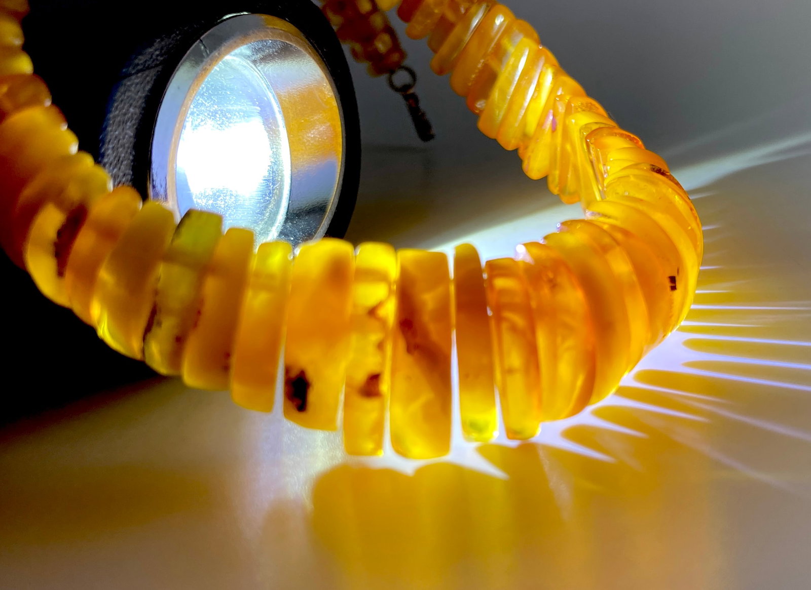 Outstanding Vintage Amber Necklace made from Hand Carved Amber beads - 8