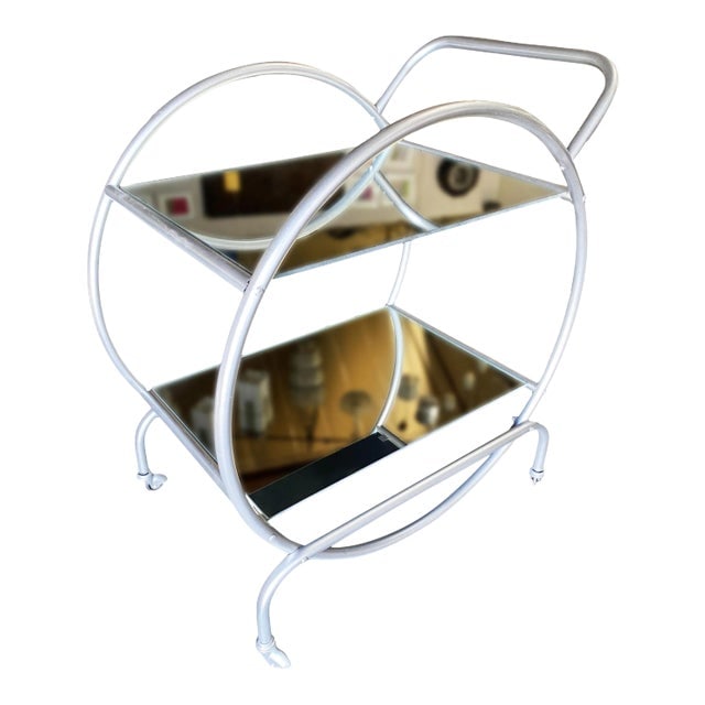 1930s Bauhaus Inspired Art Deco Chrome Tubular Bar Cart: Title: 1930s Bauhaus Inspired Art Deco Chrome Tubular Bar Cart Description: Streamlined Art deco bar cart influenced heavily in its design by Bauhaus Modernism. Nickel tubing surrounds the top with