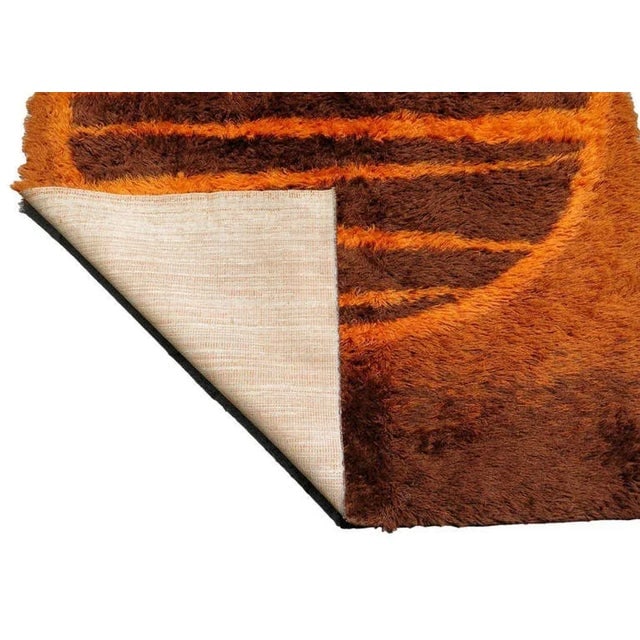 Supernova Shag Rug With Abstract Design, Circa 1970 - 4