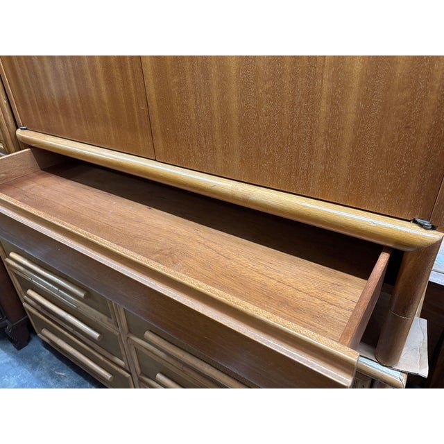 Mid-Century 6057 Server Mahogany Sideboard Cabinet, John Keal for Brown Saltman - 11