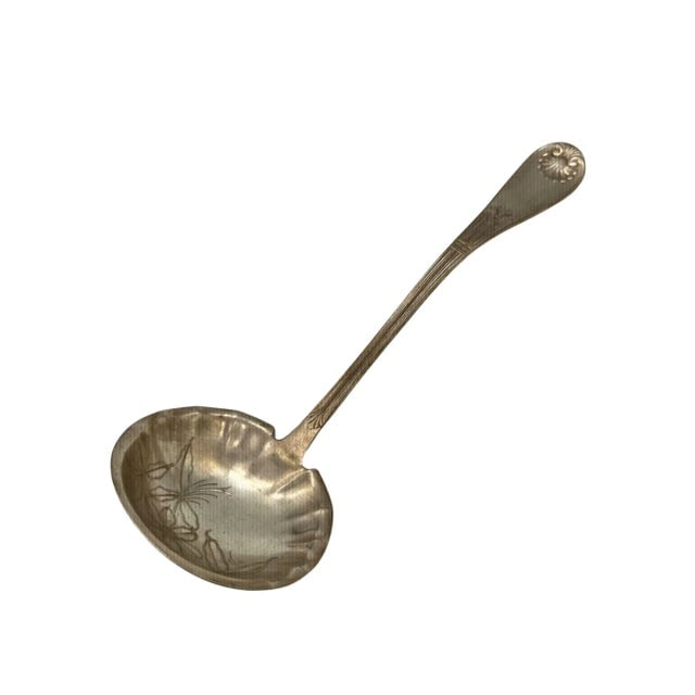 1889 Towle Mfg. Co Shell II Pattern Large Soup Ladle Mono Grammed "Fox" - 2