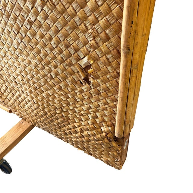 1930s Art Deco 9' Foot X 6' Foot Rattan & Woven Wicker Rolling Wall Divider Screen - 10