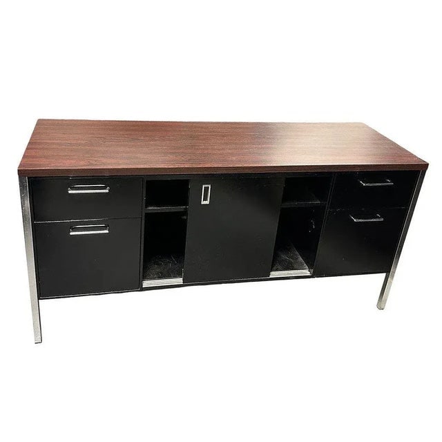 1970s Modern Black & Chrome Metal Tanker Credenza by Steelcase - 4