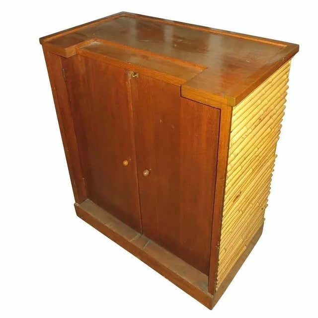 Restored Mirror Front Stacked Rattan Bar & Mahogany Top, 1940 - 6