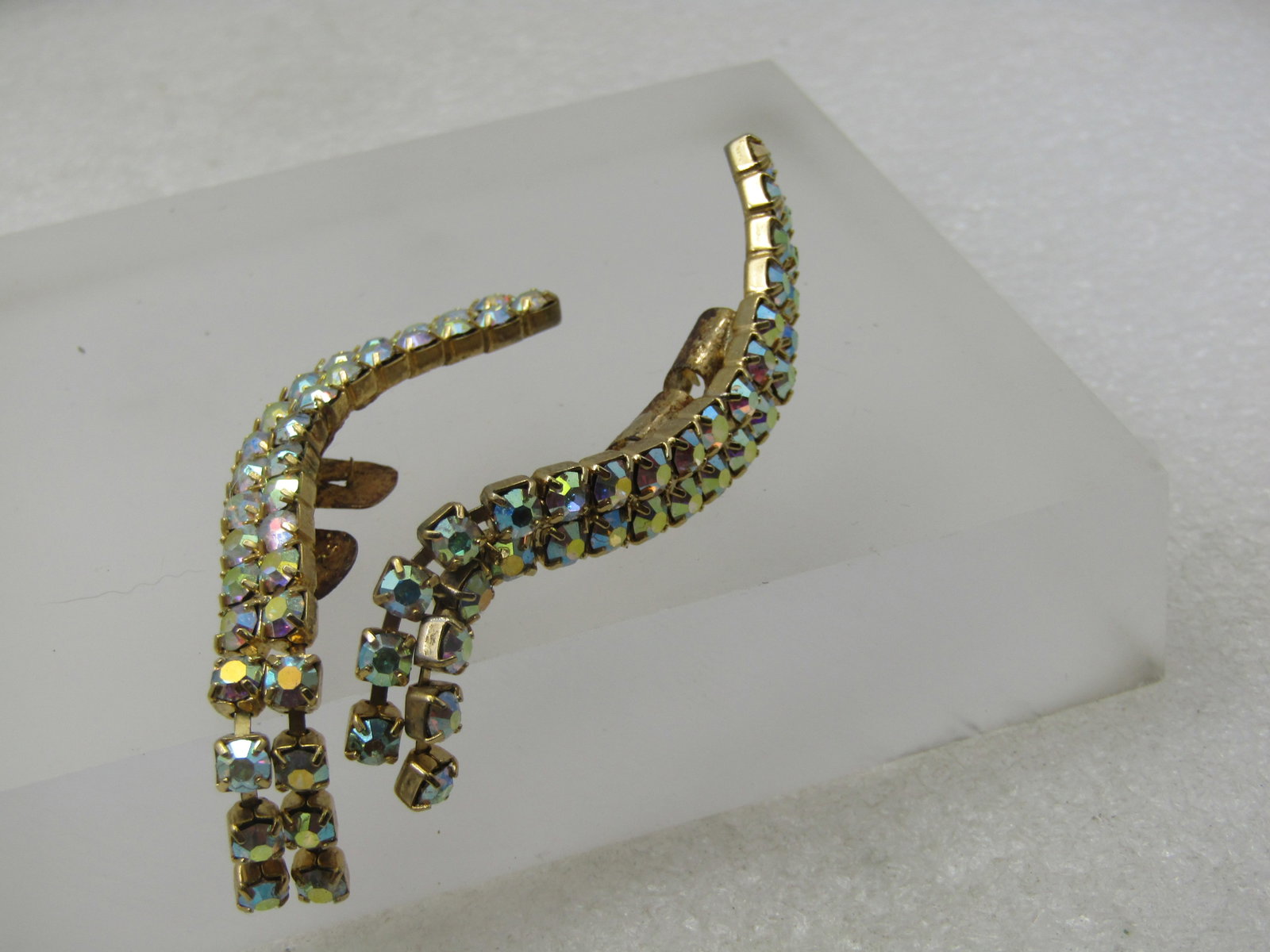 Vintage Aurora Borealis Rhinestone Shoe Clips, 1 Pair, Curved - 2