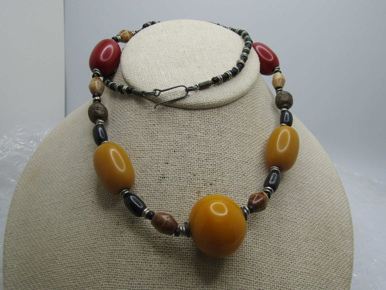 Vintage Chunky Faux Pearl Necklace, 24", Box Clasp, 1960's-1970's - 4