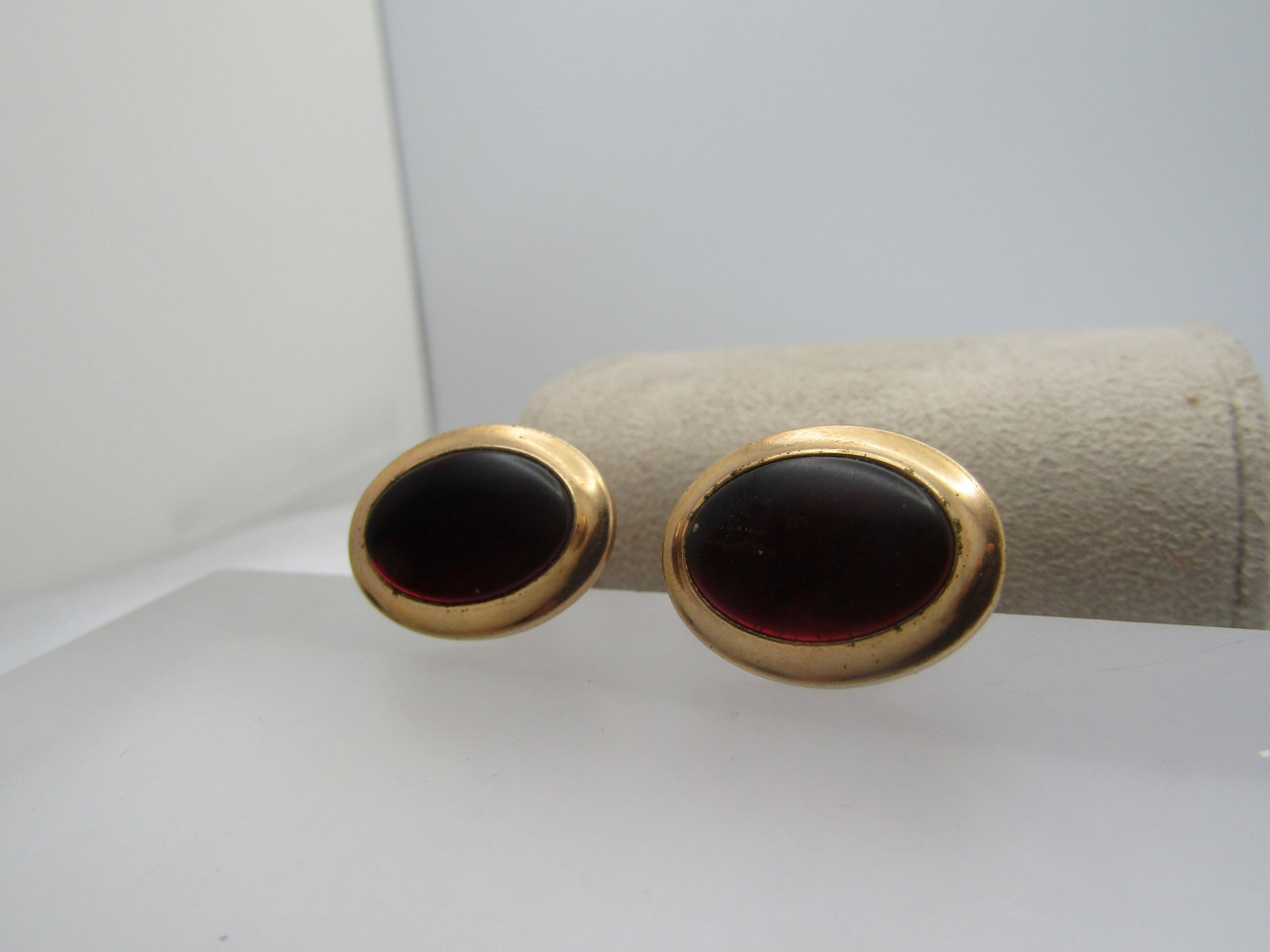 Vintage Red Glass Stone Cufflinks, Correct Quality, 1940's - 2
