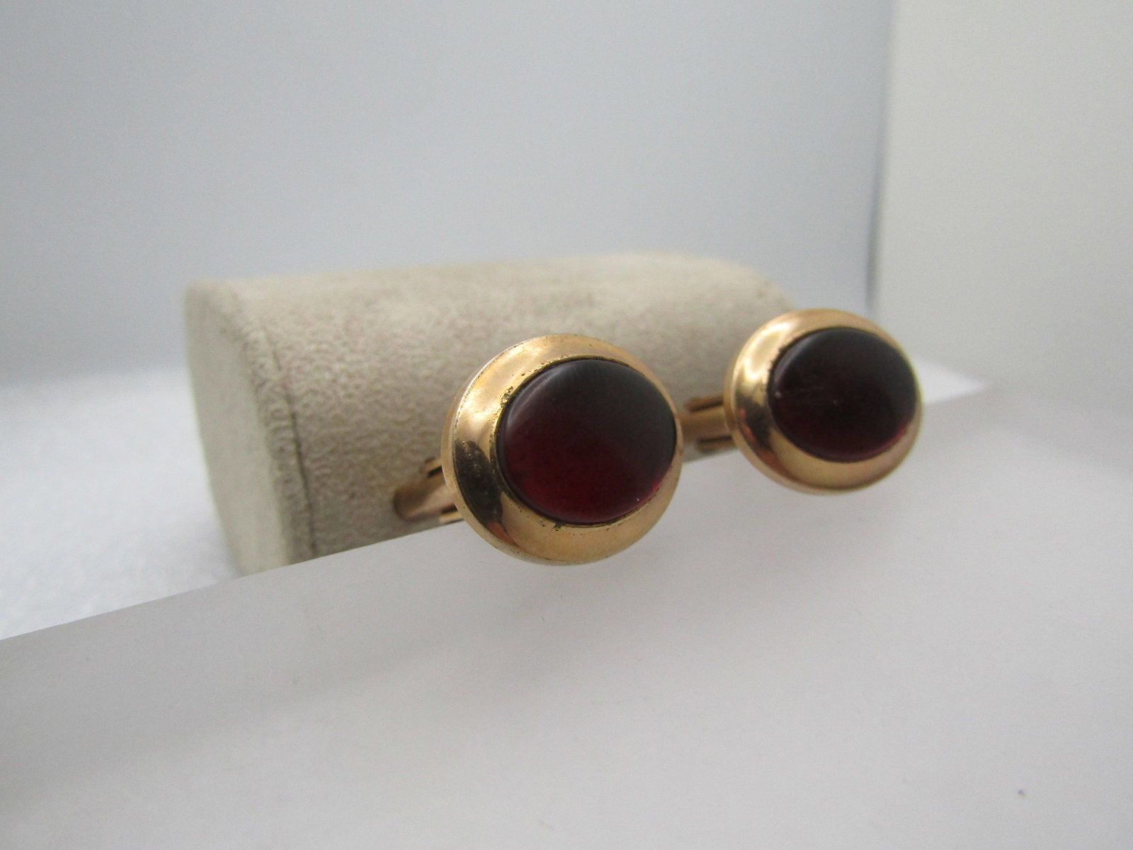 Vintage Red Glass Stone Cufflinks, Correct Quality, 1940's - 3