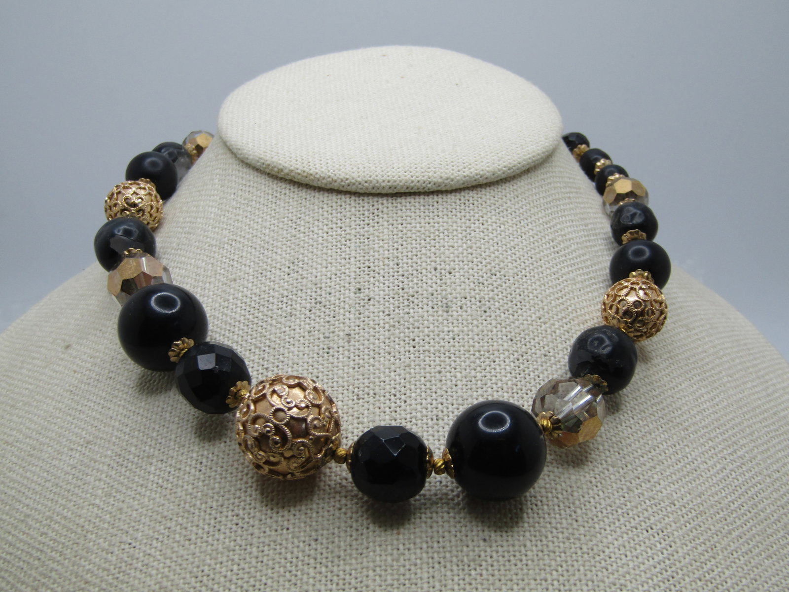 Vintage Gold Tone Filigree & Crystal Beaded Necklace, 16.5", 1940's-1950's (1 of 6)