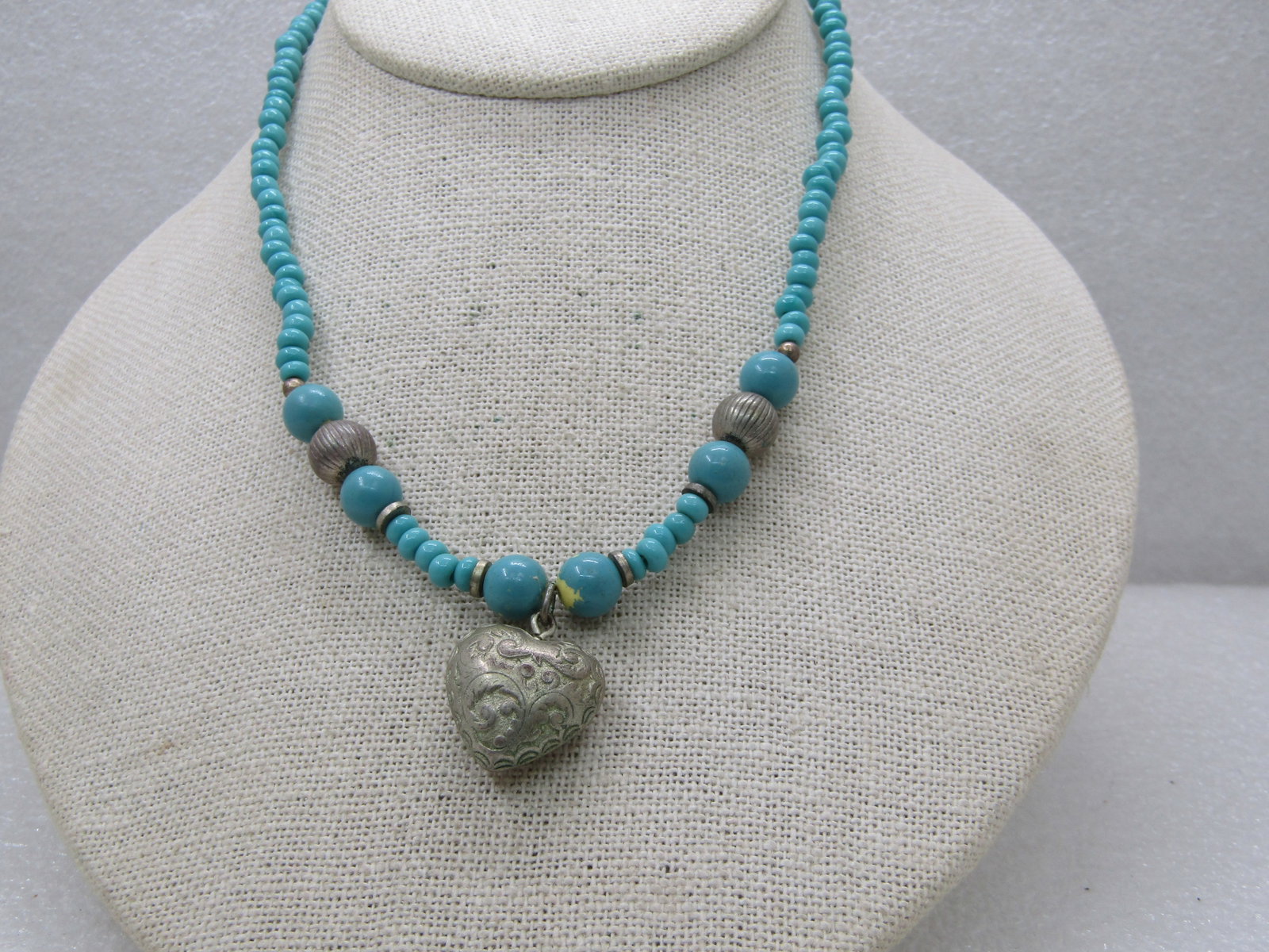 Vintage Southwestern Faux Turquoise & Heart Necklace, 15.25" NL - 3