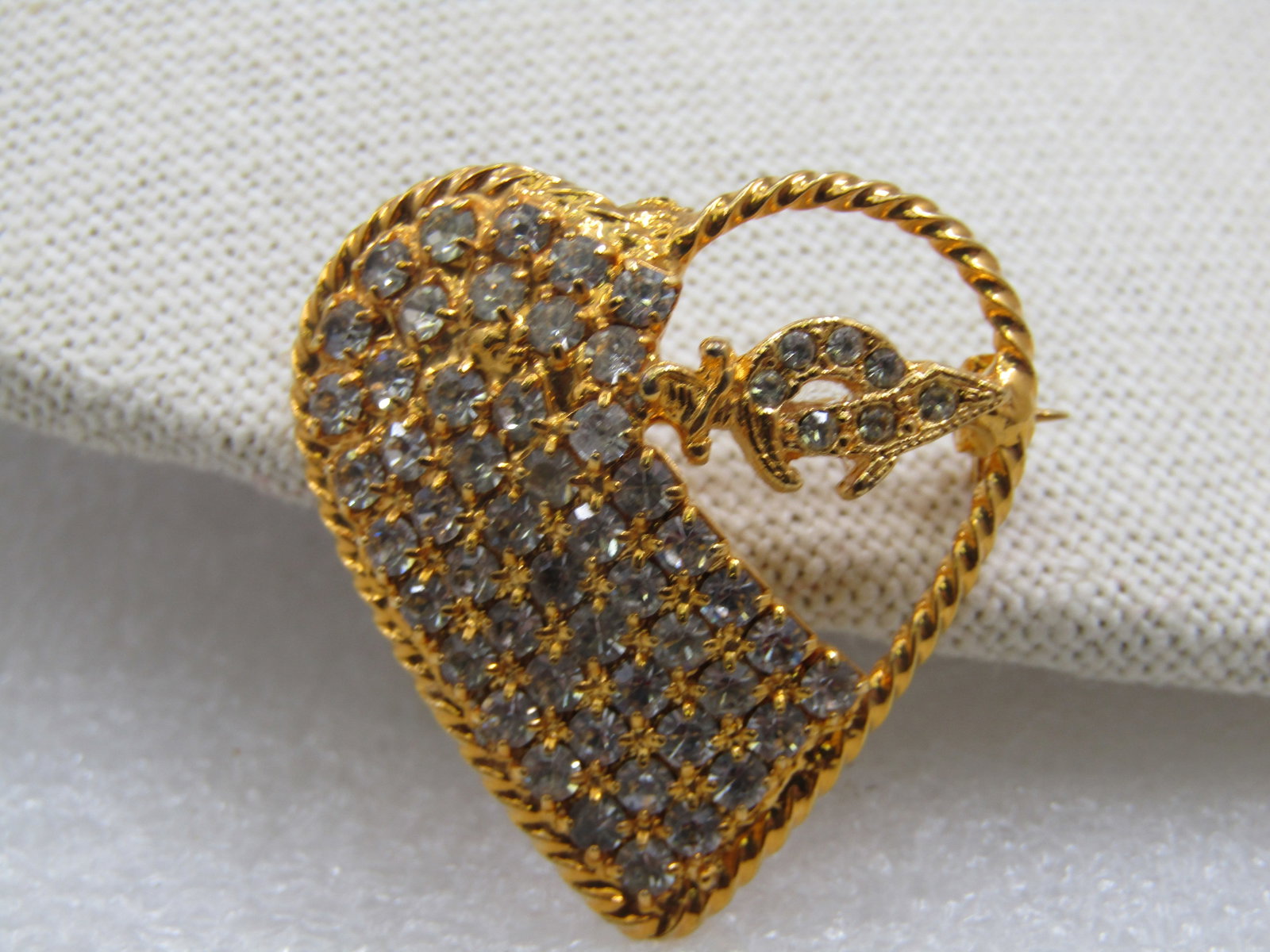 Vintage Rhinestone Shriner's Saber Heart Brooch, 1.25" - 4