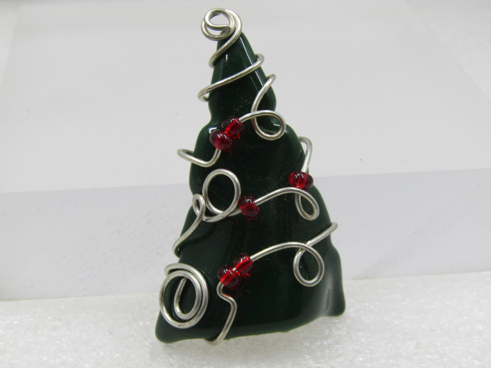 Vintage Green Glass Garland Wrapped Christmas Tree Brooch, - 2