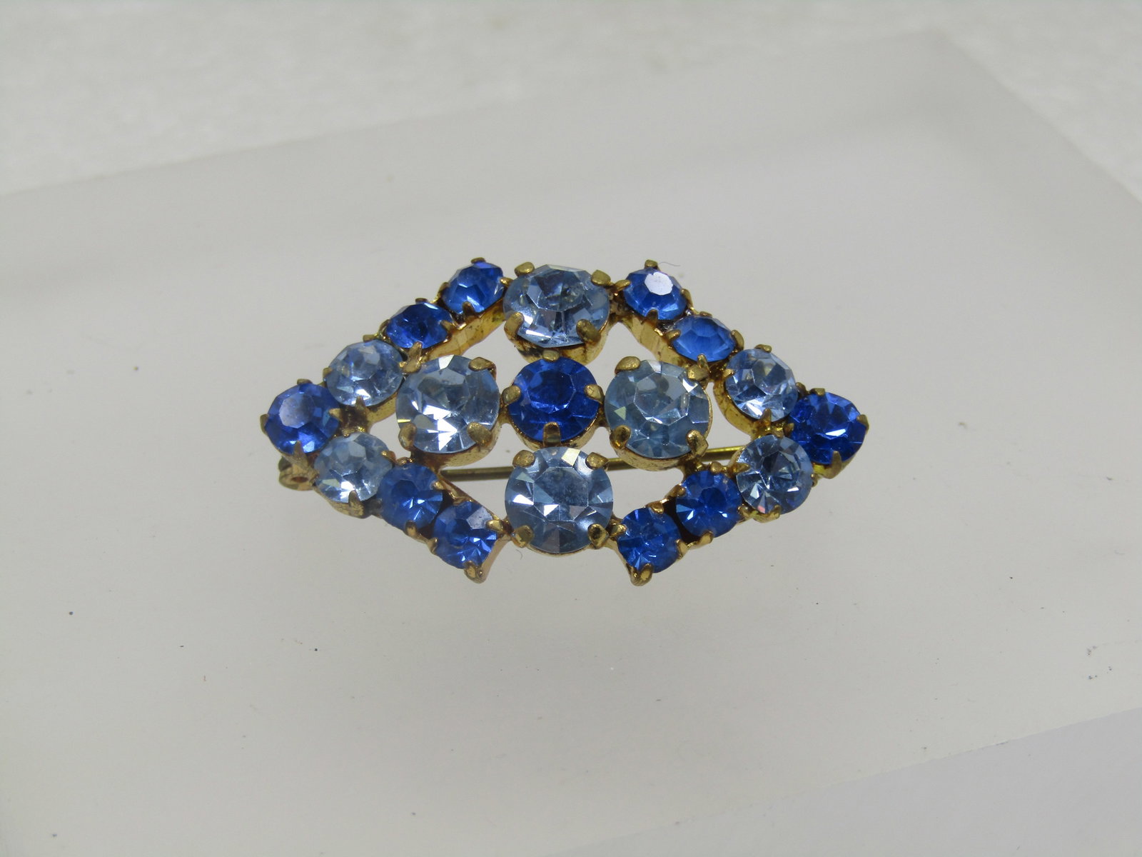Vintage Blue Rhinestone Pointed Brooch, 1940's, 1.75" - 3