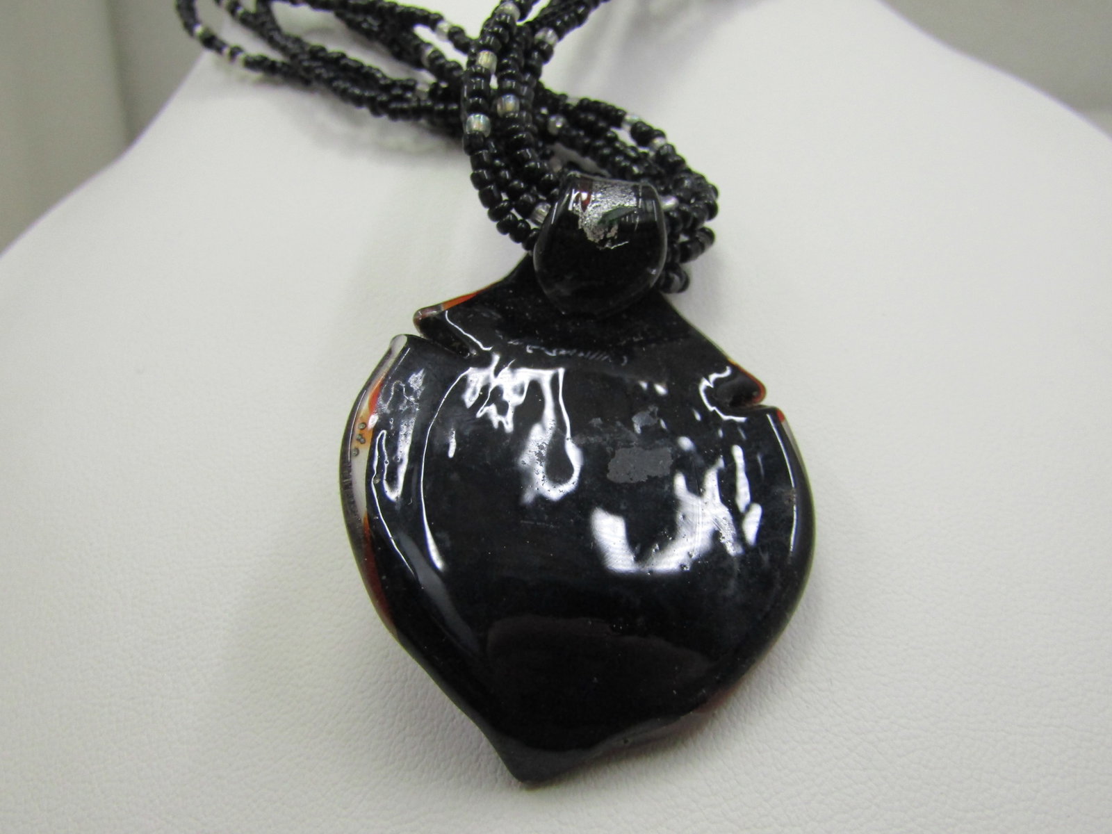 Blown Glass Multi-Strand Seed Bead Necklace 21.5", Black, Red,Silver - 4