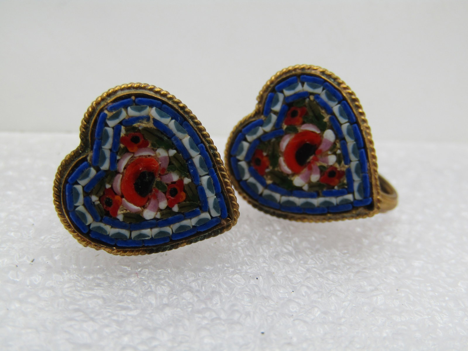 Vintage Micromosaic Heart Earrings, Screwback, 1950's-1960's, Signed FAP Italy - 2