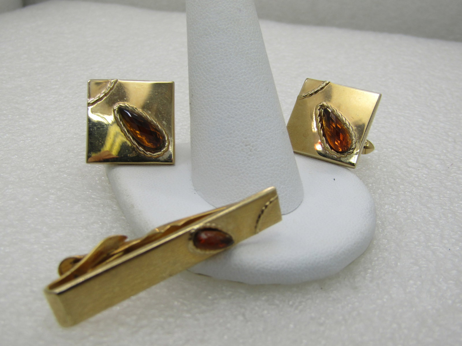 Vintage Swank Cufflinks Tie Bar Set, 1960's, Gold Tone, Brown Faceted Stones - 3