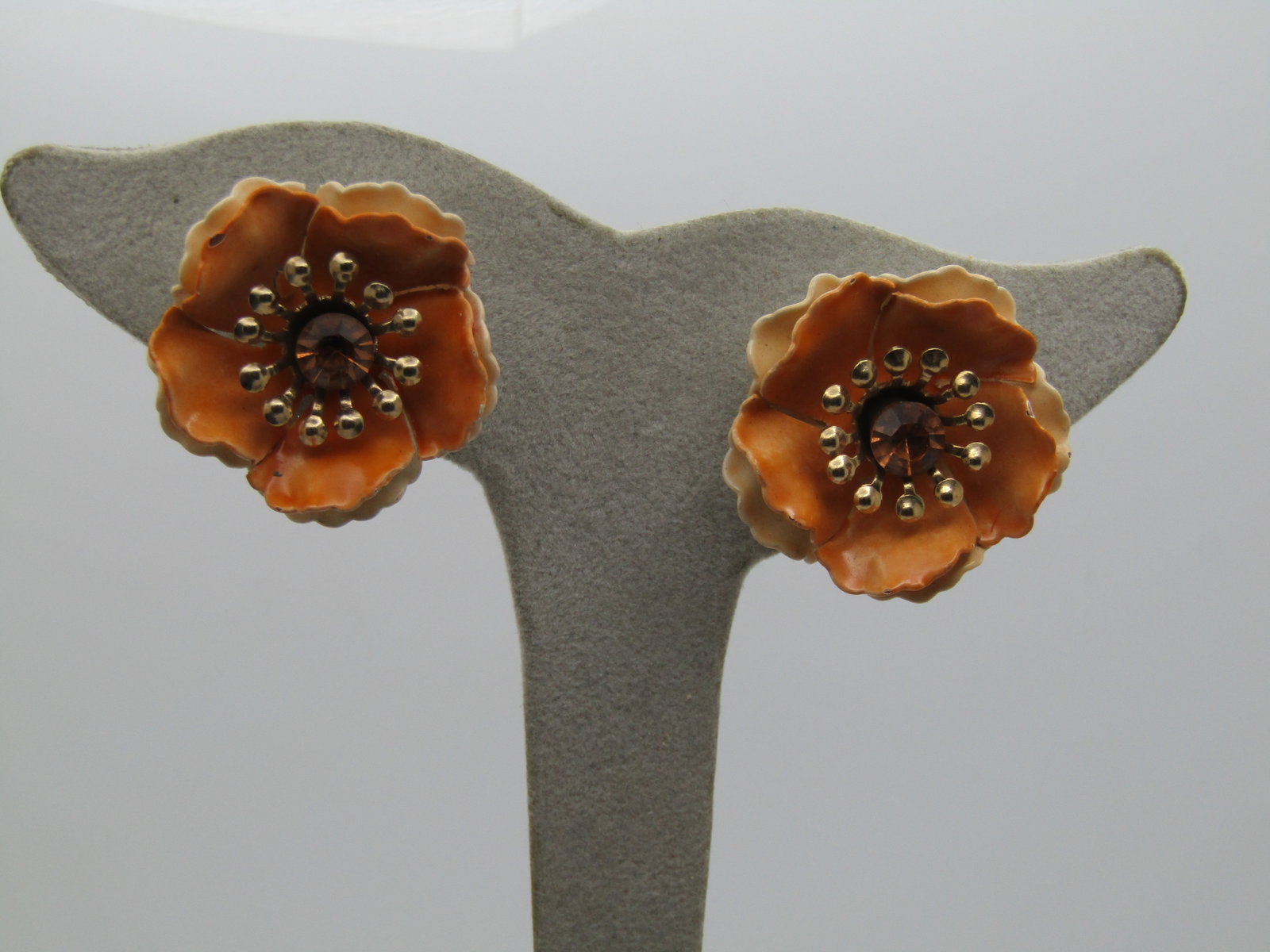 Vintage Coro Orange & Cream Clip Earrings, Rhinestone, 1940's-1950's - 3