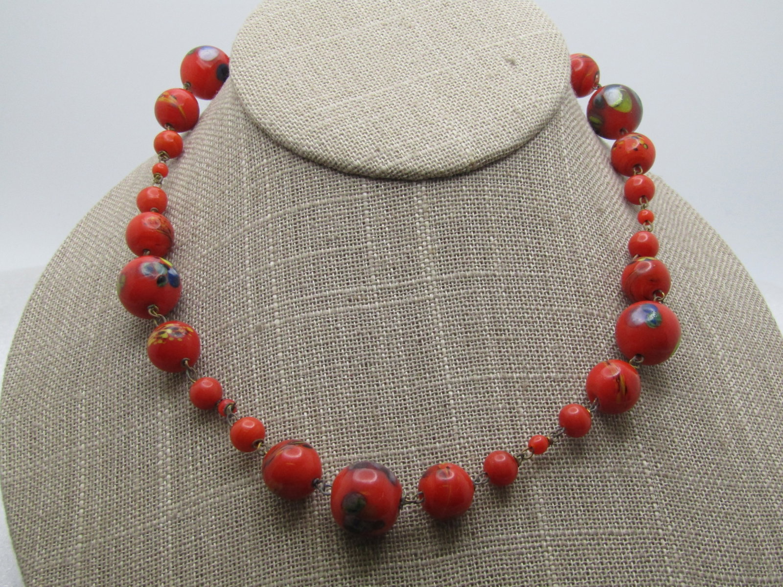 Vintage 1950's-1960's Orange Art Glass Necklace, 16", Barrel Clasp. The beads are orange and range: Title: Vintage 1950's-1960's Orange Art Glass Necklace, 16", Barrel Clasp. The beads are orange and range from 3.5mm to 13.5mm. Most of the beads have splotches of color, the smaller ones are more