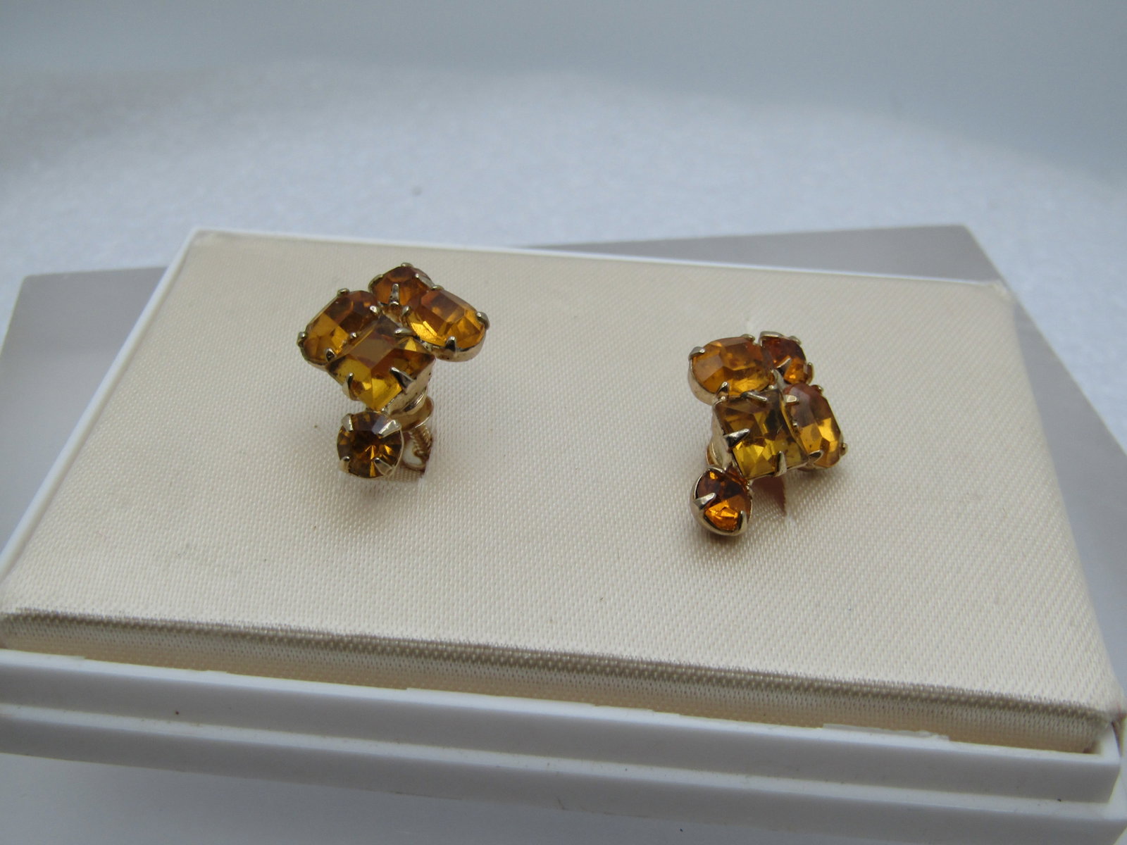 Vintage Gold Rhinestone Earrings, Screwback, 1940's-1950's, - 5