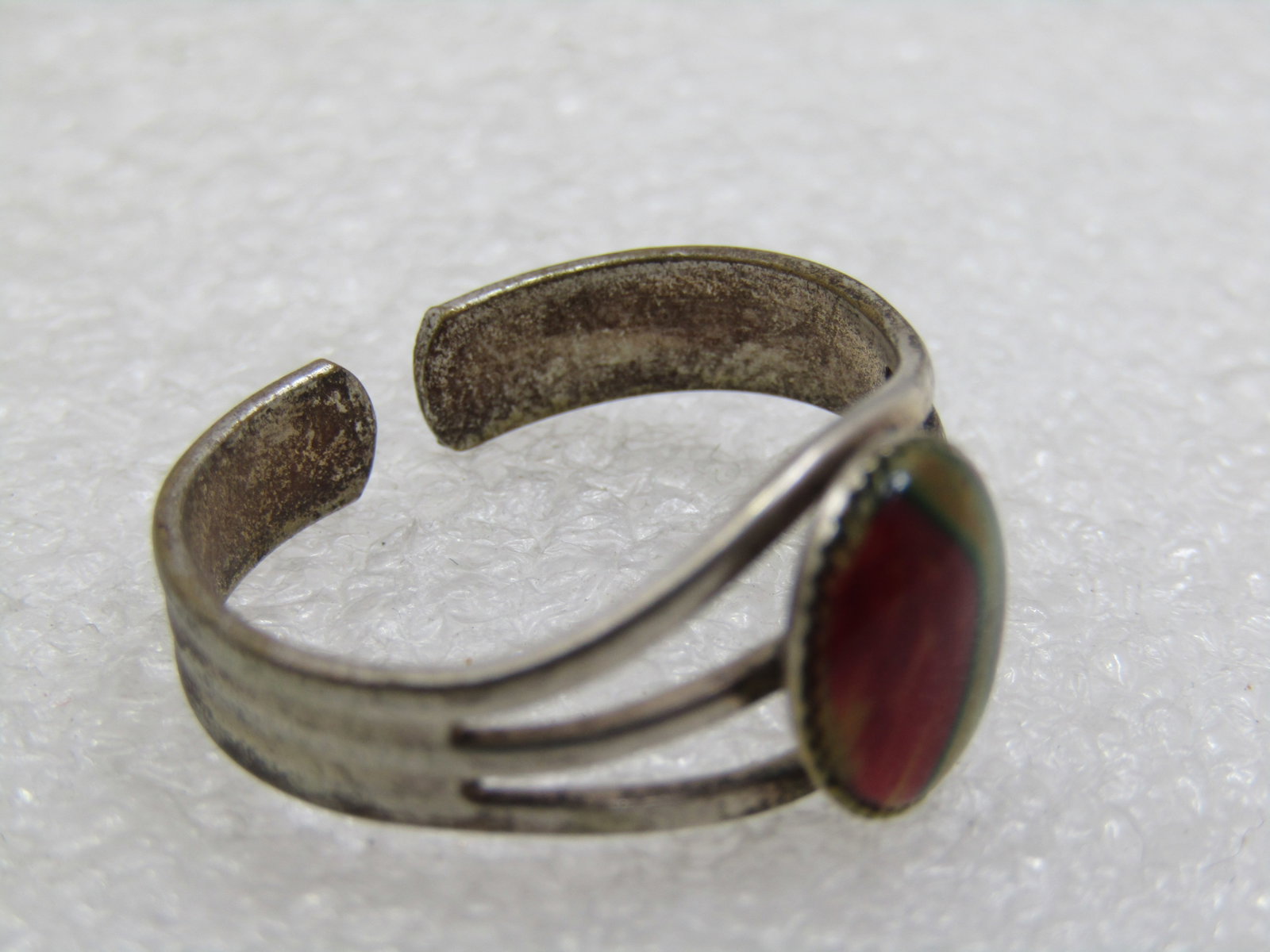 Vintage Silver Tone Red Glass Stone Ring, Adj. 6-8 - 7