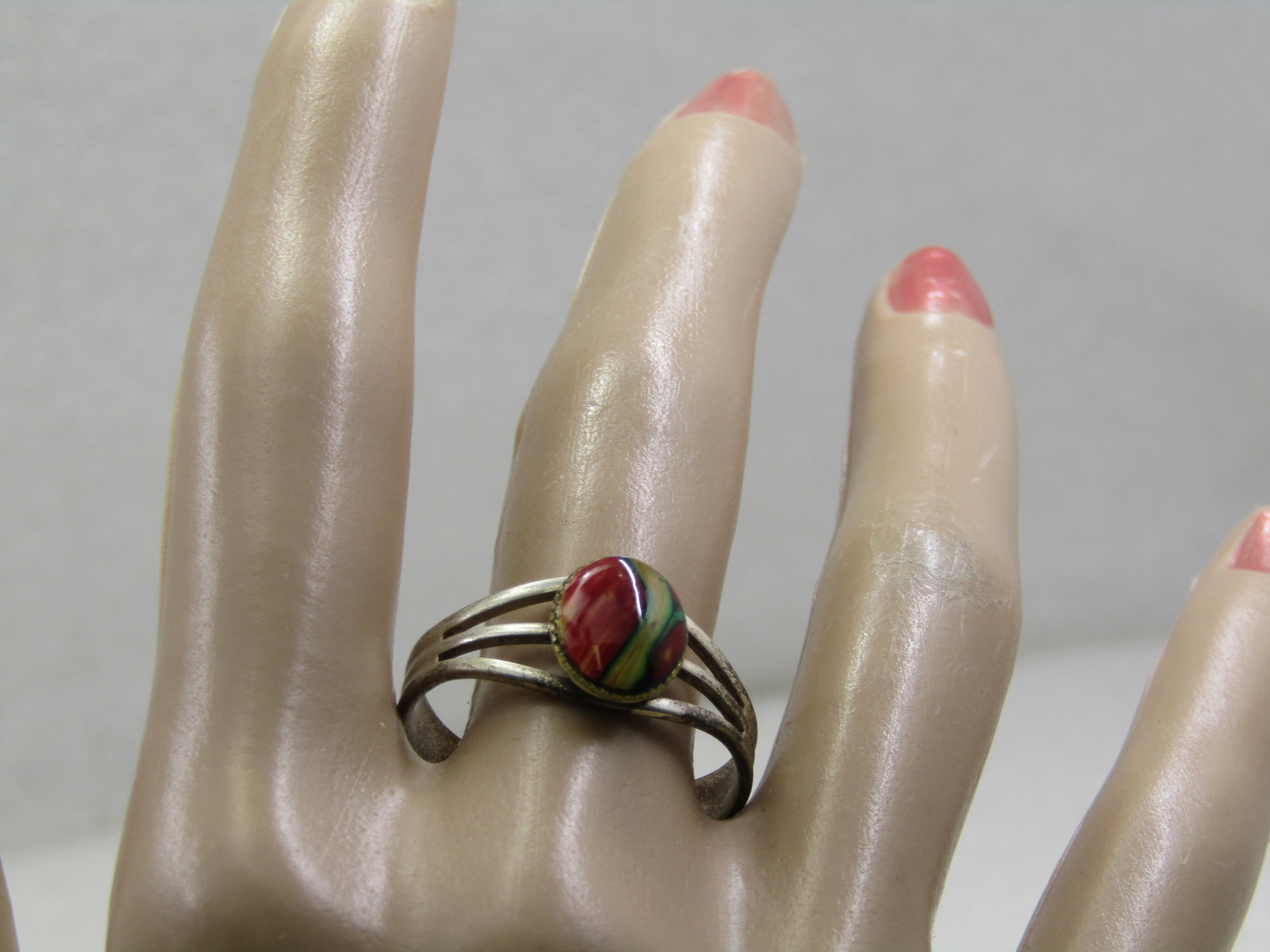Vintage Silver Tone Red Glass Stone Ring, Adj. 6-8 - 8