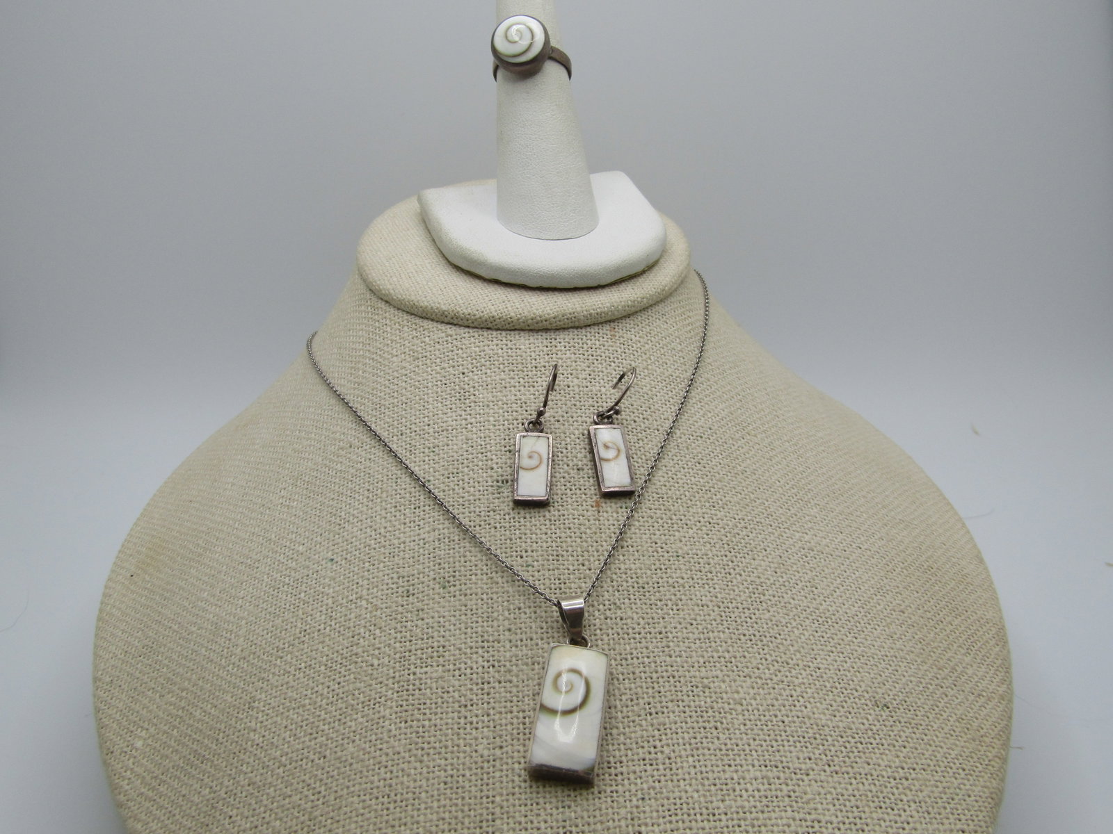 Vintage Swirled Glass Necklace, Earrings, Ring Set, 19", Sz. 5.5, Pierced - 3