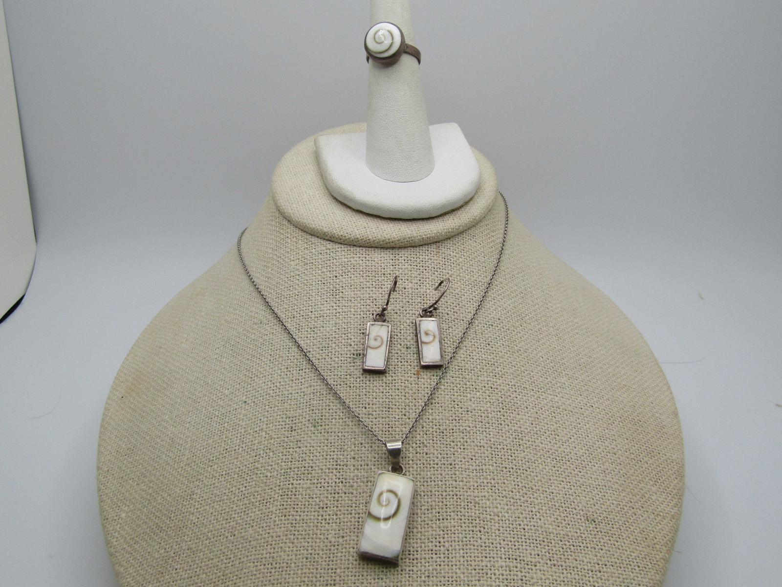 Vintage Swirled Glass Necklace, Earrings, Ring Set, 19", Sz. 5.5, Pierced - 5