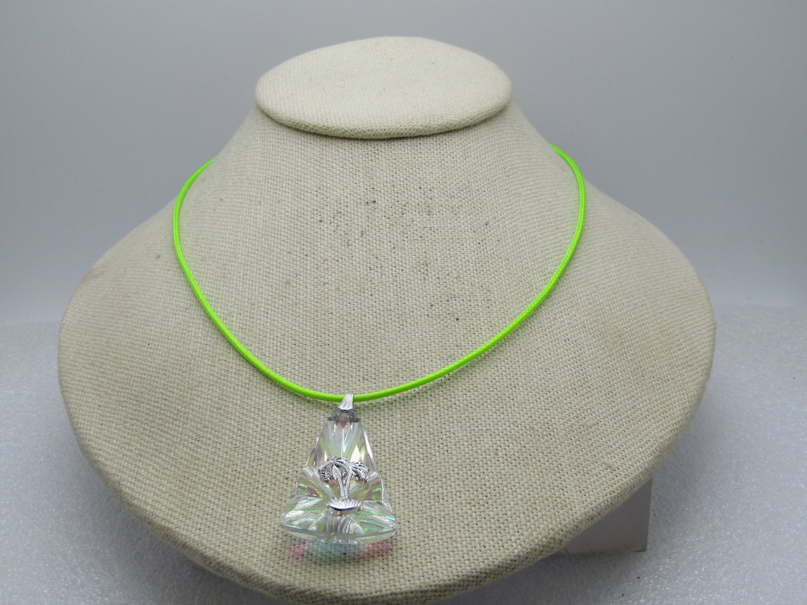 Vintage Rainbow Shimmer Palm Tree Glass Necklace, 16"-18" - 2