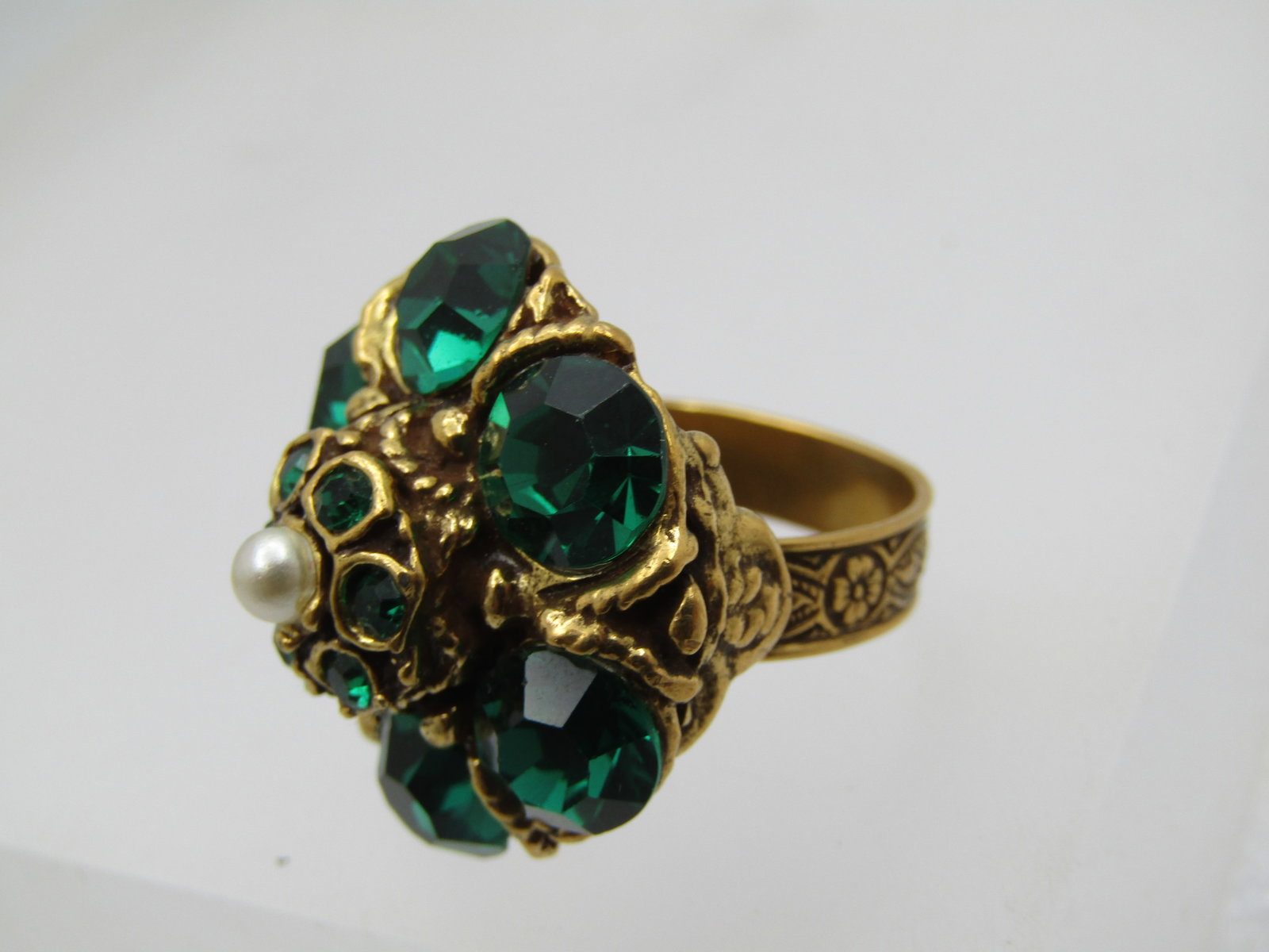 Vintage Faux Emerald Pearl Ring, Cocktail, Adjustable, 1970's-1980's - 4