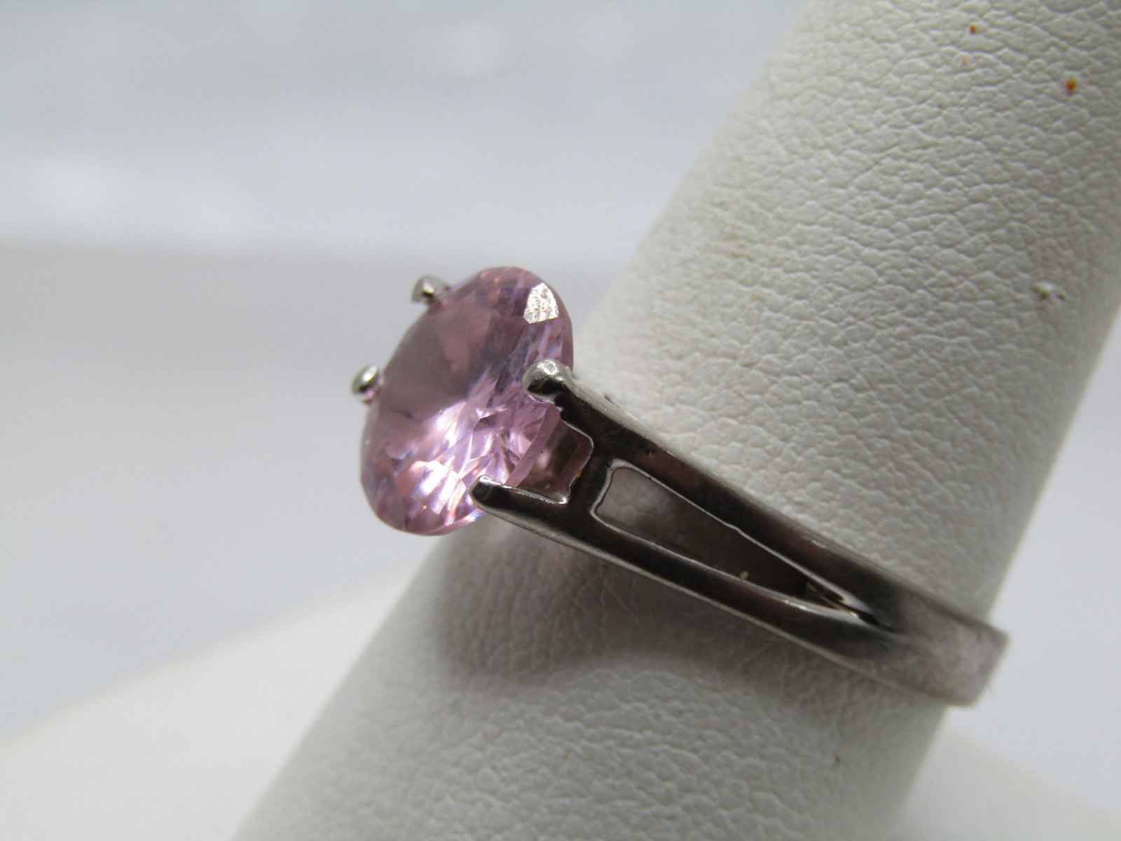 Silver Plated Pink Stone Ring, Sz. 9.5. - 3