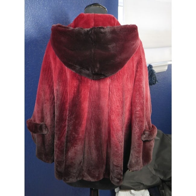 NEW W/ Tag Raspberry Ombre Sheared Mink Fur Poncho Cape Cloak Coat Jacket - 4