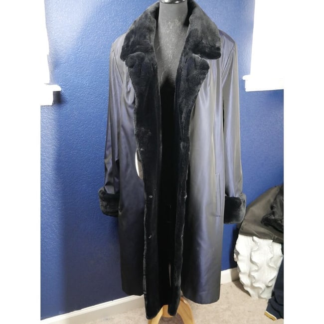Gorgeous Unisex Dark Navy Sheared Mink Reversible Fur Coat Jacket - 8