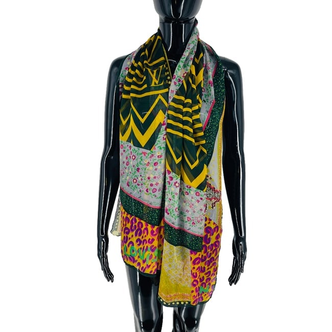 Louis Vuitton Green Printed 100% Silk Scarf - 3