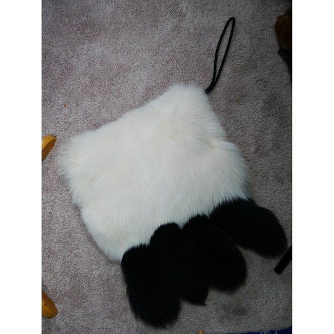 Gorgeous Designer Black & White Fox Fur Muff purse for Fur Coat: Here's the designer Bonwit Teller muff that was custom made to go with the jaguar mink I posted. It is white Fox fur with black fox tails, it is in excellent condition, no damage at all. Fur is butter