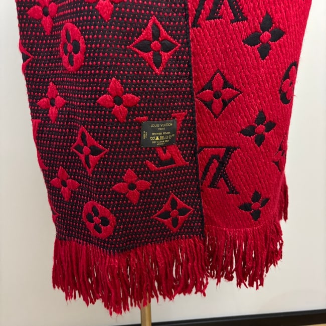 Louis Vuitton Bright Red Thick Wool & Silk Scarf - 4